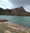 Castellote aconseja no bañarse en el embalse de Santolea debido a los lodos