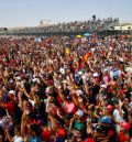 El público vibra con la resurrección del '93'  y disfruta con un podio español desde la pista de Motorland