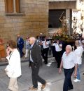 El Santo Ángel Custodio pasea en procesión por las calles del casco histórico de Alcañiz