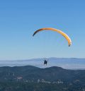 Jabaloyas aspira a acoger el campeonato nacional de parapente de precisión