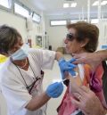 Comienza la campaña de vacunación de gripe y covid-19 en mayores de 85 años y trabajadores de hospitales