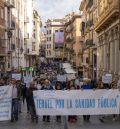 Alrededor de 600 personas reivindican  la mejora de la sanidad pública