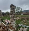 La recuperación de las Salinas de Ojos Negros actúa en las eras, canales, un almacén y el pozo