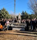 El Movimiento ciudadano Teruel Existe culmina su 25 aniversario con la puesta del monolito de las “promesas incumplidas”