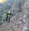 La Guardia Civil de Teruel rescata a dos personas enriscadas en una zona de muy difícil acceso en Mosqueruela