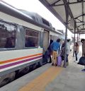 Renfe ajusta con los municipios afectados por el cierre de la línea Zaragoza-Teruel- Sagunto los detalles del plan alternativo de transporte por carretera