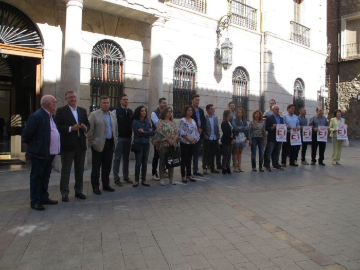 Concentración Ayuntamiento de Teruel