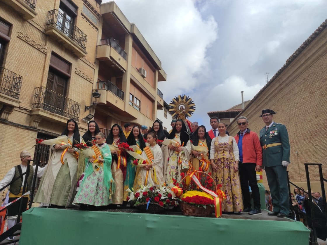 Estampa típica de la Ofrenda de Calanda, con la presencia del que fuera matador de toros José Ortega Cano