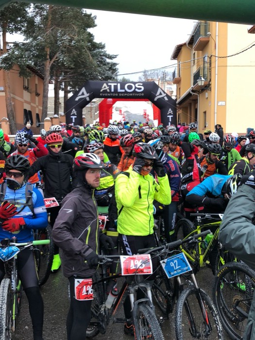 Salida del I Duatlón Invernal de Bronchales