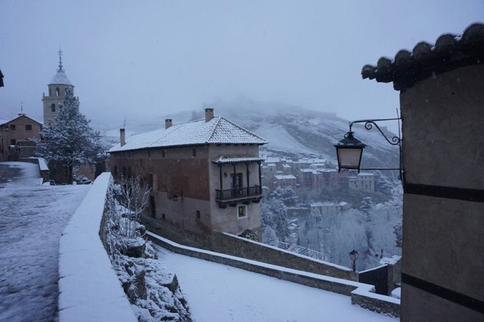 Acumulación de nieve en Mas de Cebrián, situado entre Puertomingalvo y Mosqueruela. Salvador Arenere