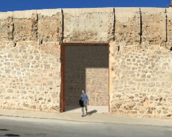 Recreaciones de tres propuestas para solucionar el acceso abierto en la muralla. José Ángel Gil