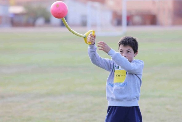 la Asociación Atlética Turolense celebra otra edición del Día del Atletismo en Pista