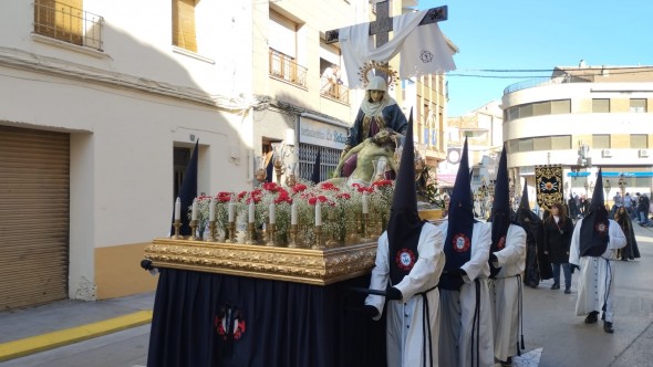 483_procesion-de-la-soledad-viernes-santo-7.jpeg